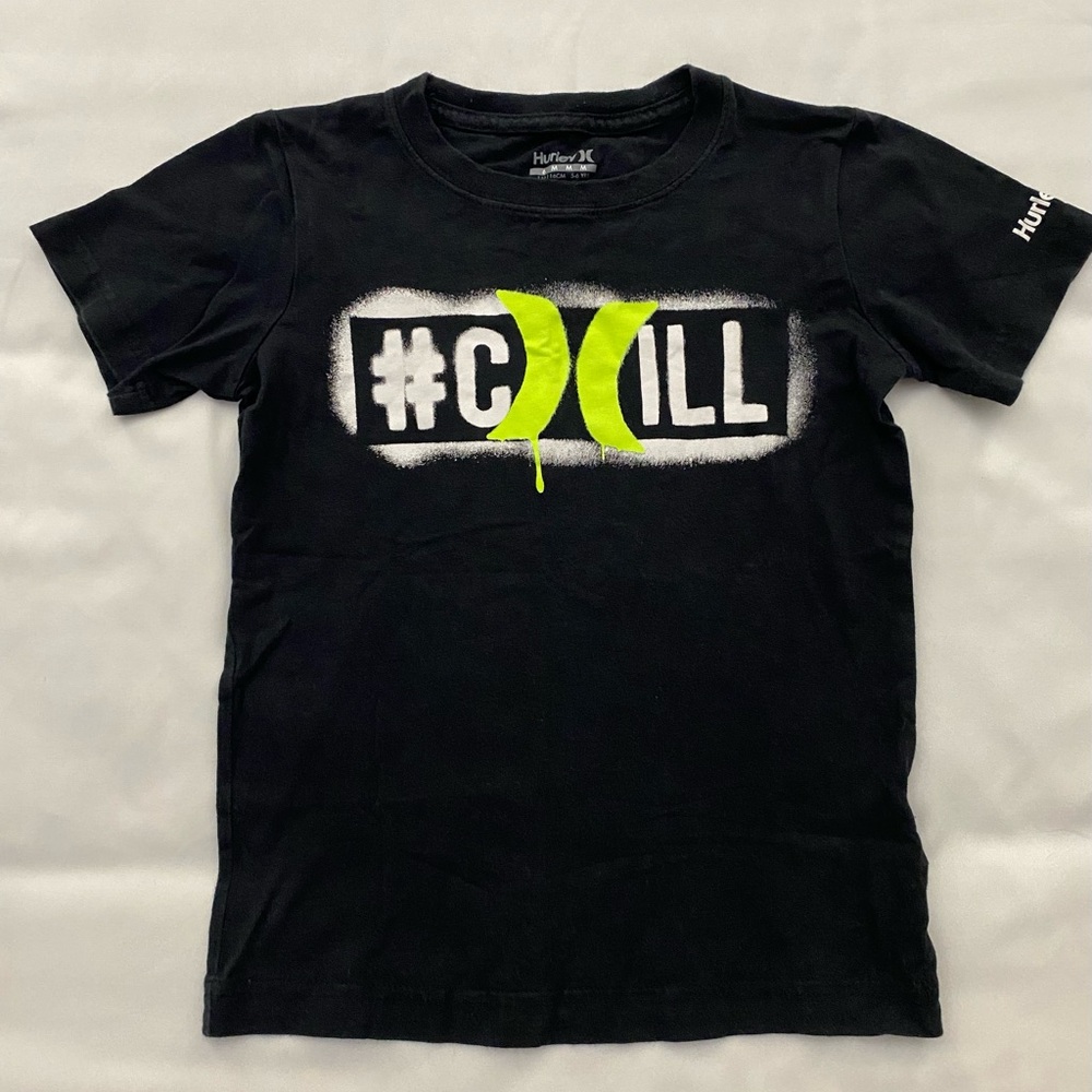 Kid’s Hurley Black CHILL T-Shirt.  Size 6 Medium